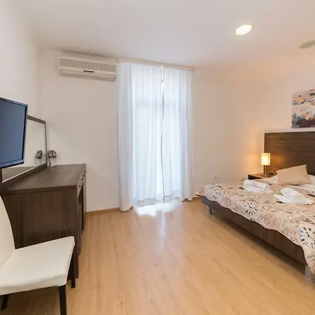بيت ضيافة Iva