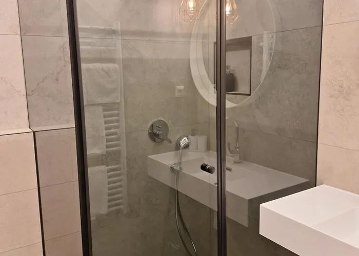Iva 4* Zadar